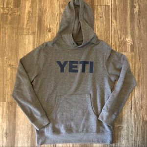 ⭐️Yeti Hoodie⭐️